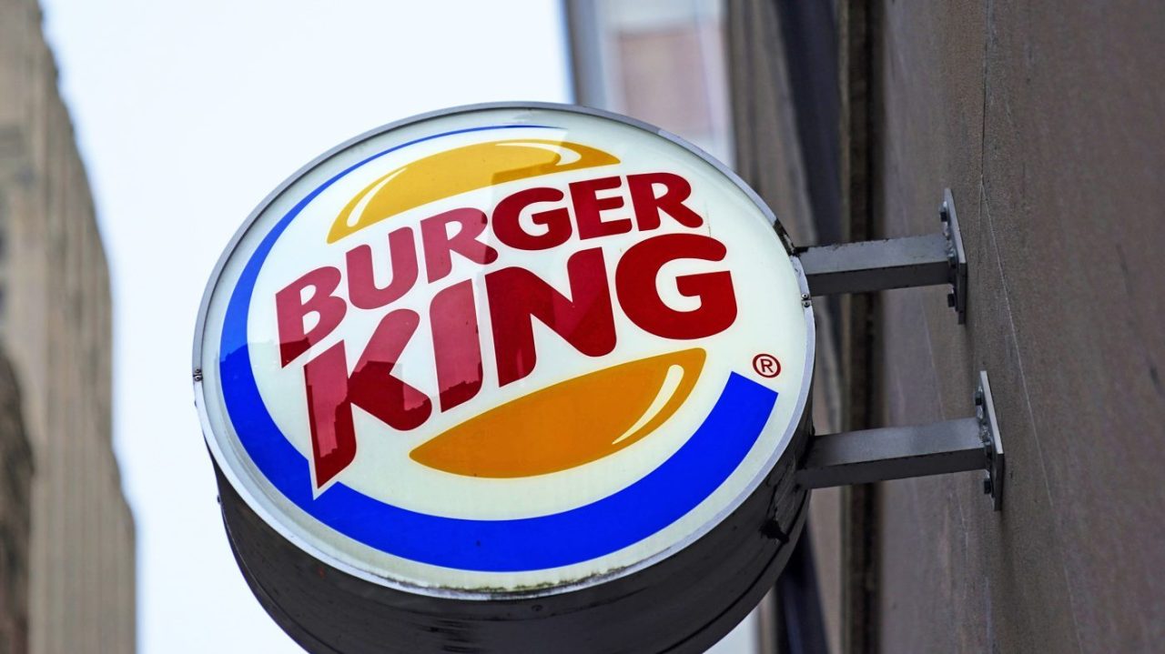 Burger King testing AI headsets to track if employees say ‘please’ or ‘thank you’