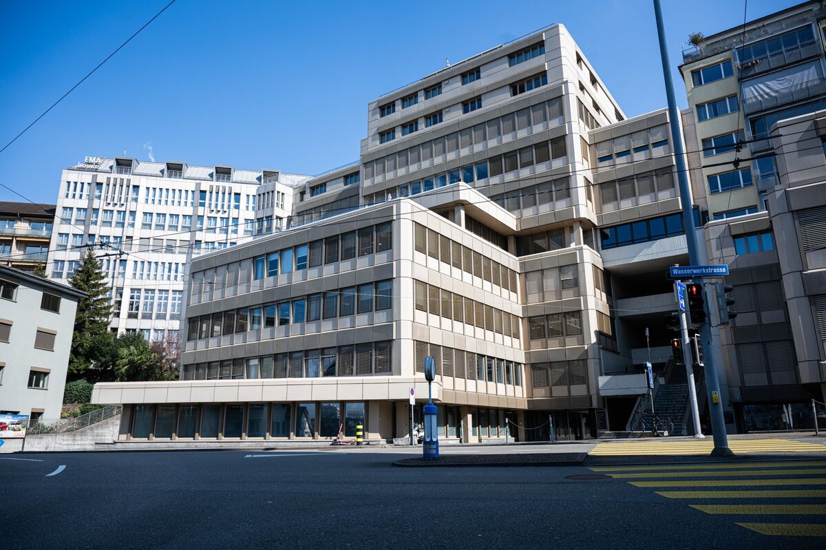 Finma says immediate mythos access would pose syst