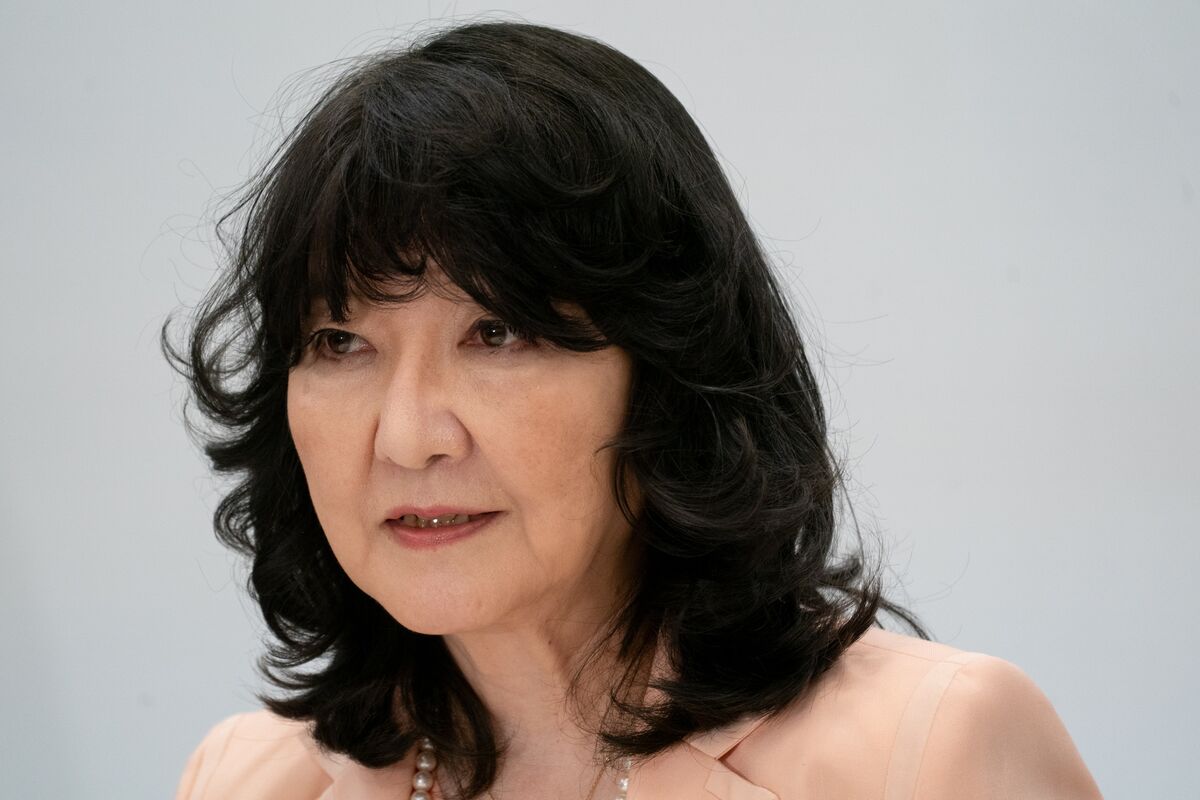 Japan top officials to meet banks to discuss mytho