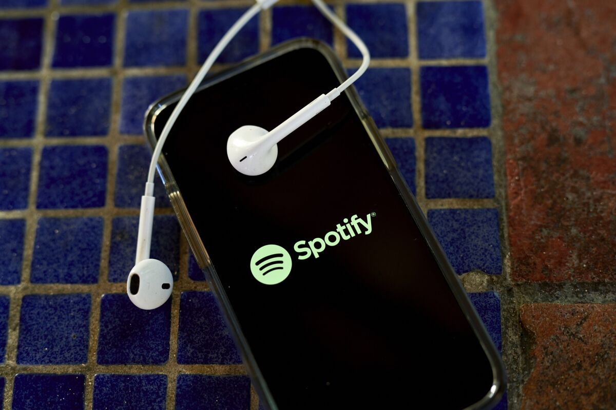 Spotify grows subscriber count even after recent p