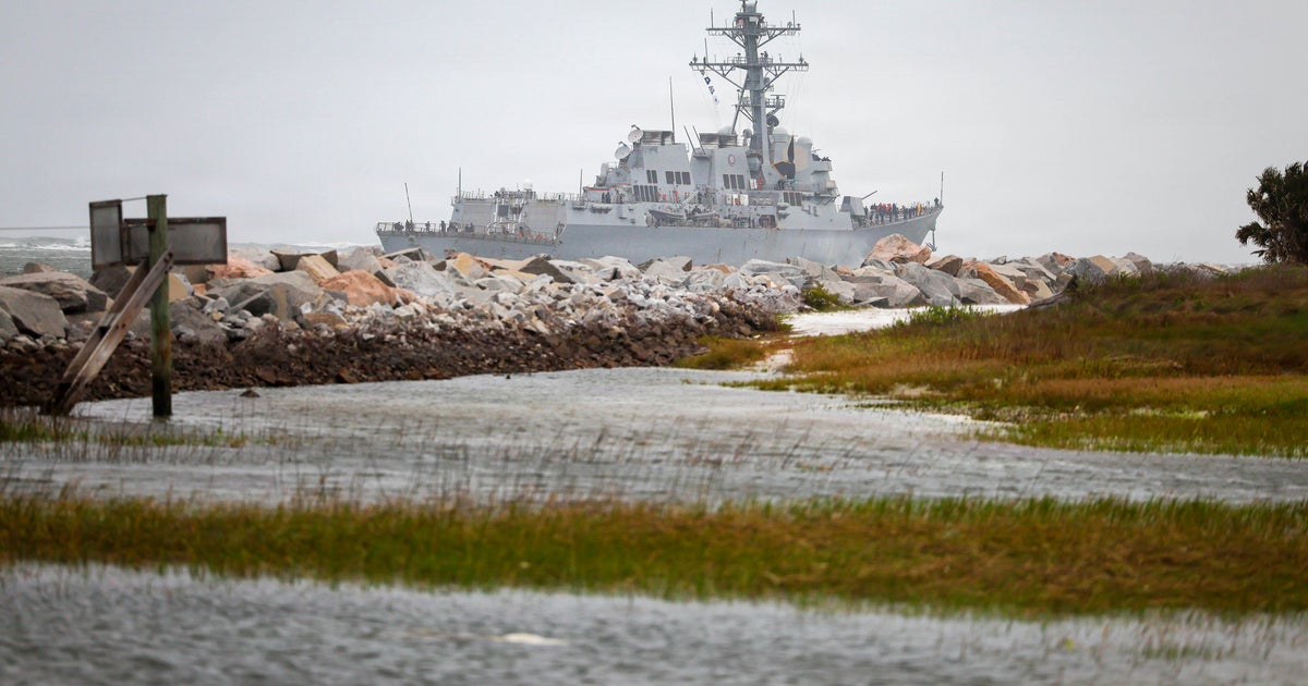 U.S. Strikes Iranian Ports Amid Attacks on Navy Destroyers