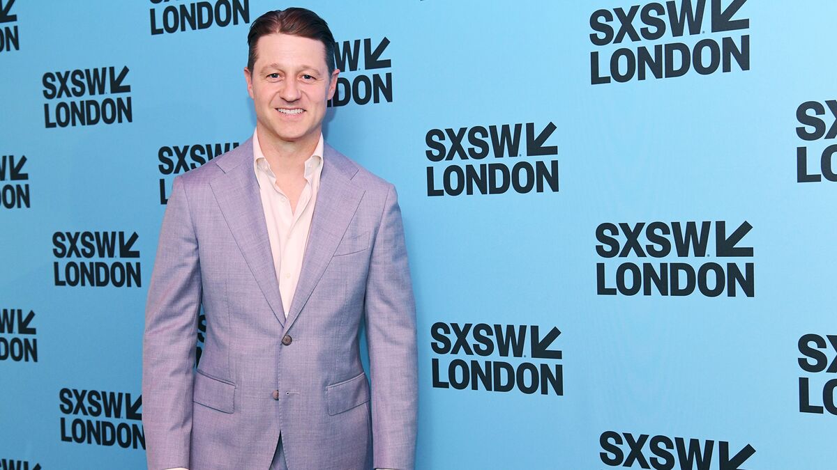 Actor ben mckenzie explores cryptocurrency fraud i