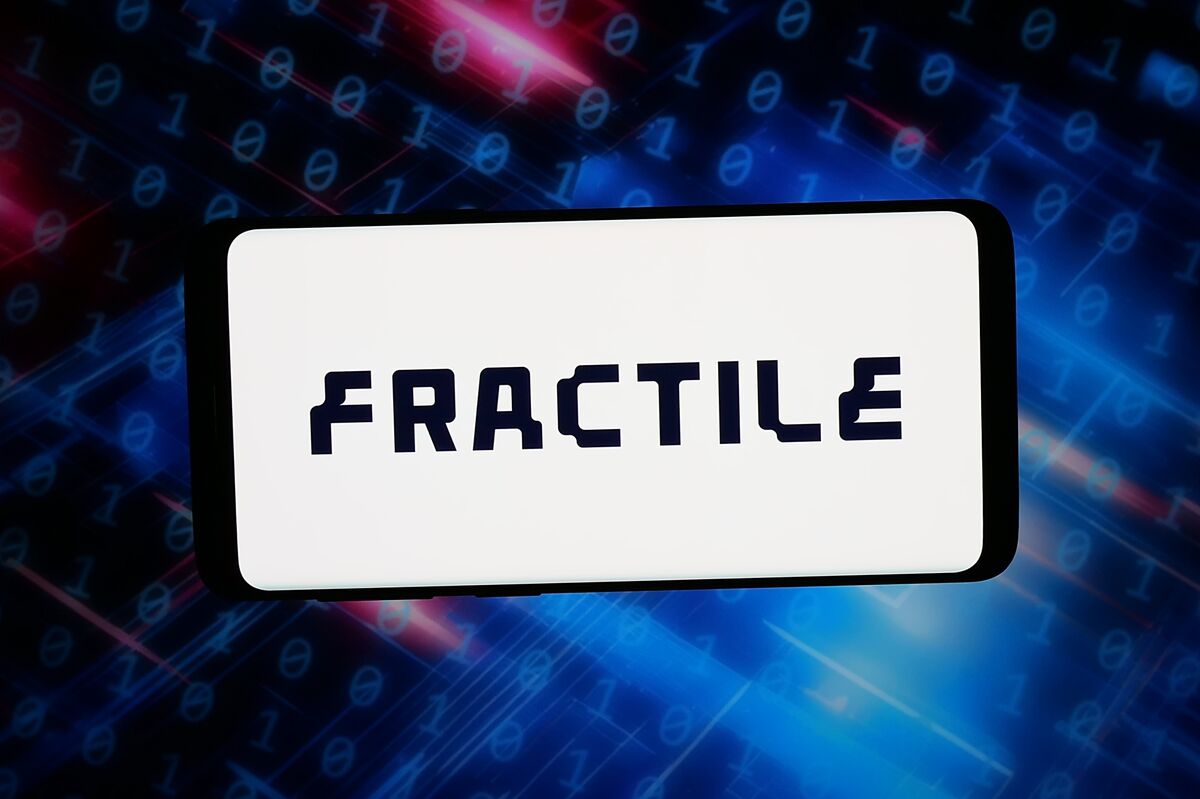 Ai startup fractile raises 220 million for chip pr