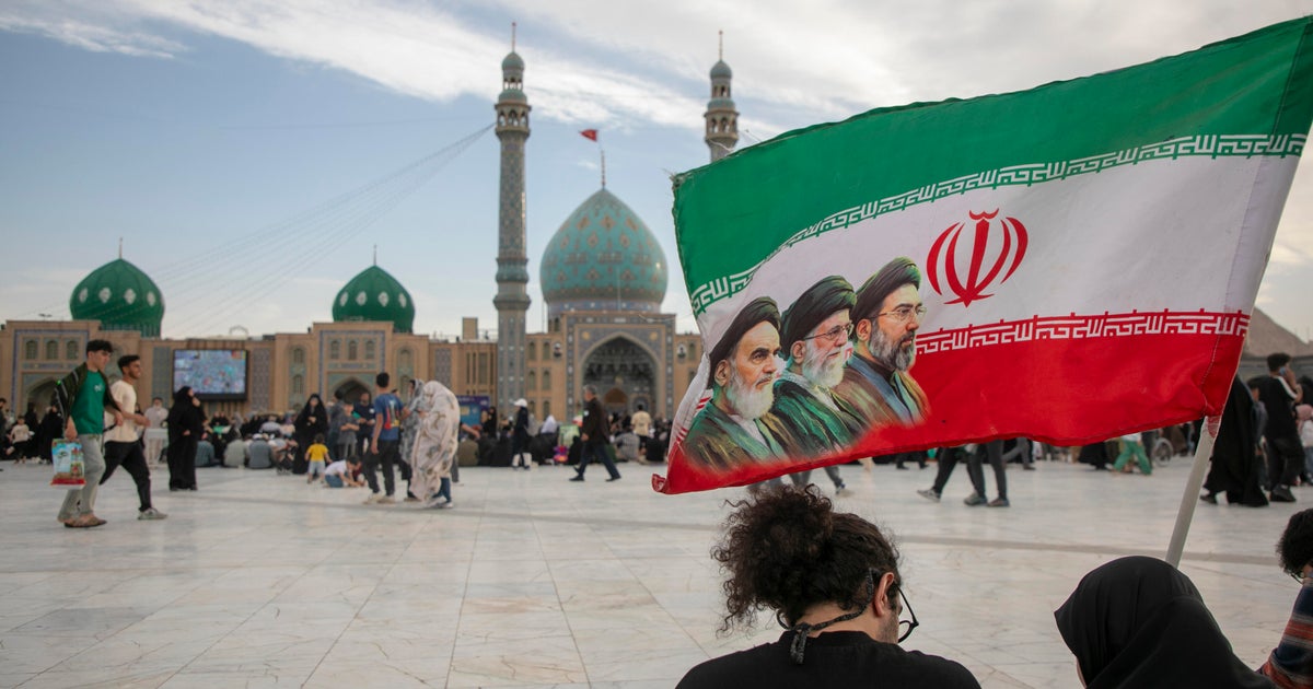 Trump Prepares to Finalize Iran Deal Amidst Controversy