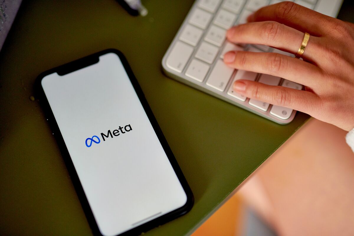 Malaysia mulls steps against meta on fake royal ac