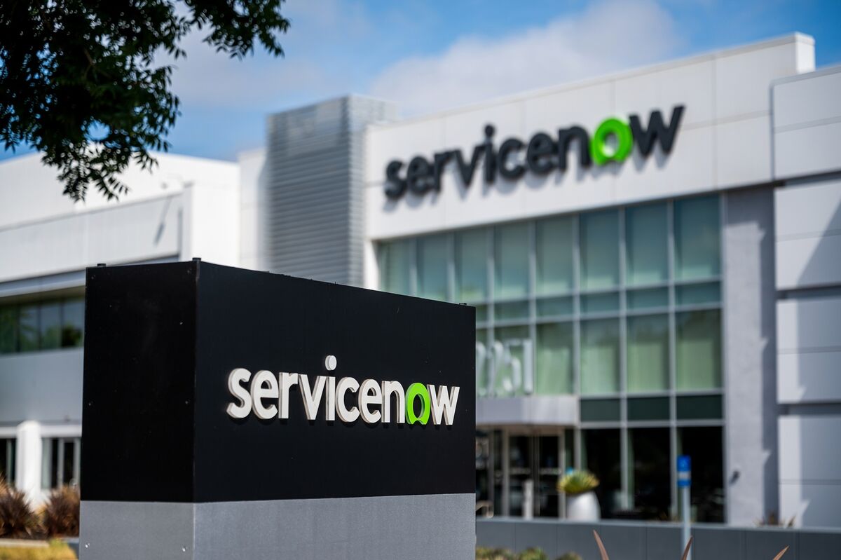 Software firm servicenow plans to raise 4 billion