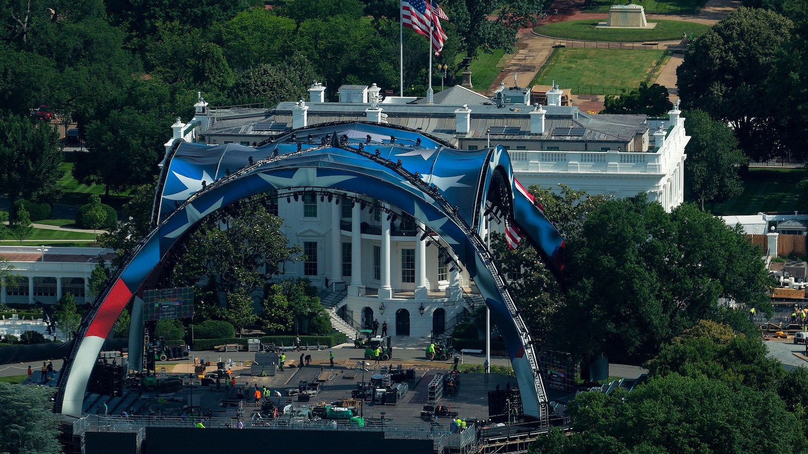 Lawsuit Aims to Halt UFC Event at White House Over Corruption Claims